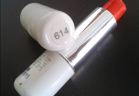 lipstik red-a warna orange muda Gambar 3. Lipstik Red-A No. 614