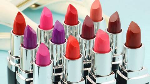 Warna Lipstik Wardah Untuk Bibir Tipis
