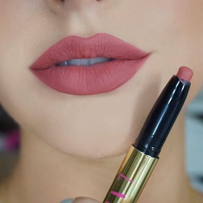 Warna Lipstik untuk Bibir Tebal adalah Rose cantik banget